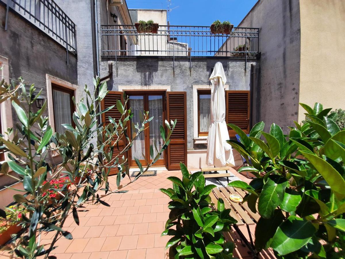 Il Borghetto Di San Giuseppe Etnarooms&Apartments Nicolosi Eksteriør billede